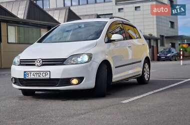 Хэтчбек Volkswagen Golf Plus 2011 в 