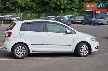 Хэтчбек Volkswagen Golf Plus 2011 в 