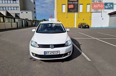 Хэтчбек Volkswagen Golf Plus 2011 в 