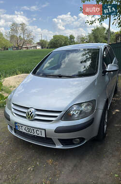 Хэтчбек Volkswagen Golf Plus 2005 в Овруче