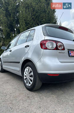 Хэтчбек Volkswagen Golf Plus 2005 в 