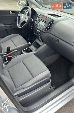 Хэтчбек Volkswagen Golf Plus 2005 в 