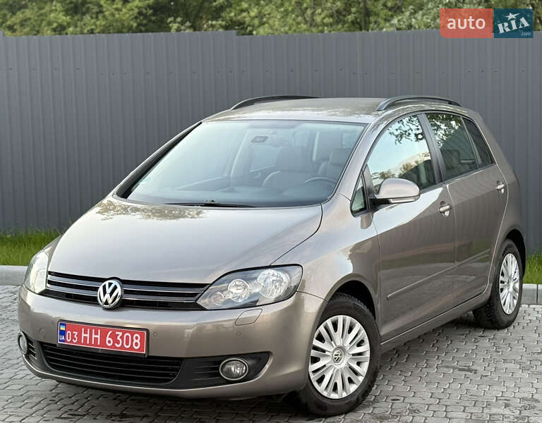 Хэтчбек Volkswagen Golf Plus 2010 в Львове