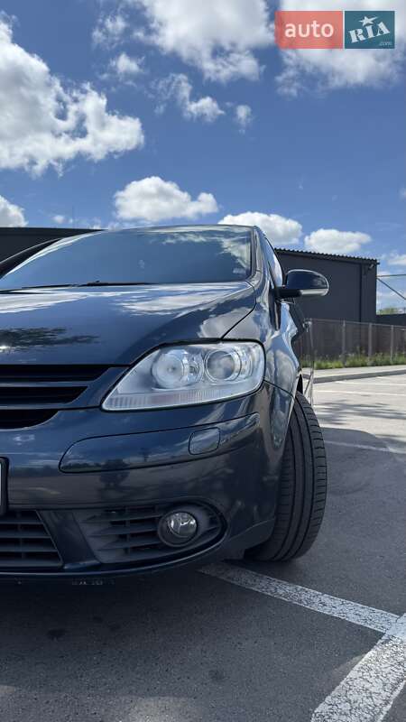 Хэтчбек Volkswagen Golf Plus 2006 в Умани фото 5 Хэтчбек Volkswagen Golf Plus 2006 в Умани