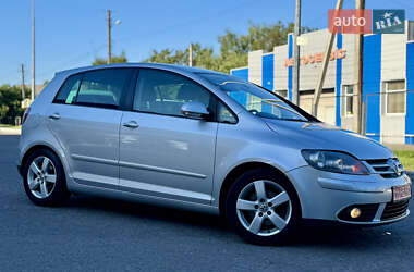 Хэтчбек Volkswagen Golf Plus 2007 в 