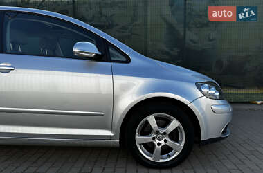 Хэтчбек Volkswagen Golf Plus 2006 в 