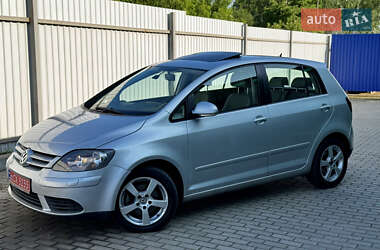 Хэтчбек Volkswagen Golf Plus 2006 в 