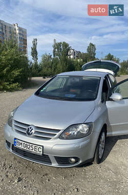 Хэтчбек Volkswagen Golf Plus 2006 в 
