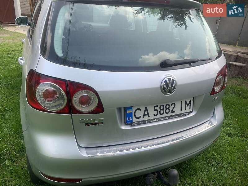 Хэтчбек Volkswagen Golf Plus 2010 в Тальном