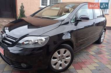 Хэтчбек Volkswagen Golf Plus 2008 в 