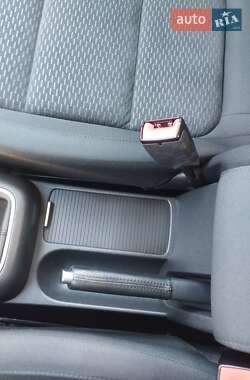Хэтчбек Volkswagen Golf Plus 2009 в 