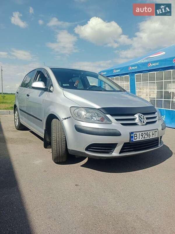 Хэтчбек Volkswagen Golf Plus 2006 в 