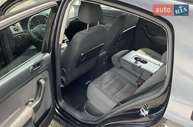 Хэтчбек Volkswagen Golf Plus 2009 в 