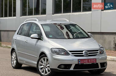 Хэтчбек Volkswagen Golf Plus 2009 в 