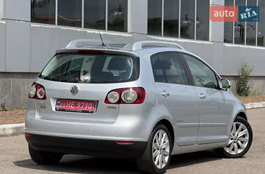 Хэтчбек Volkswagen Golf Plus 2009 в 
