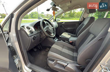 Хэтчбек Volkswagen Golf Plus 2009 в 