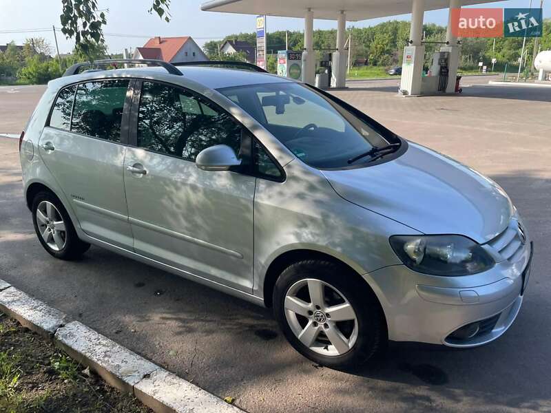 Хетчбек Volkswagen Golf Plus 2008 в Ківерцях