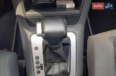 Хэтчбек Volkswagen Golf Plus 2008 в 