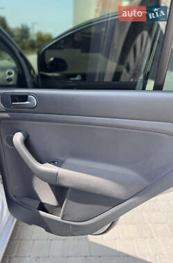 Хэтчбек Volkswagen Golf Plus 2006 в 