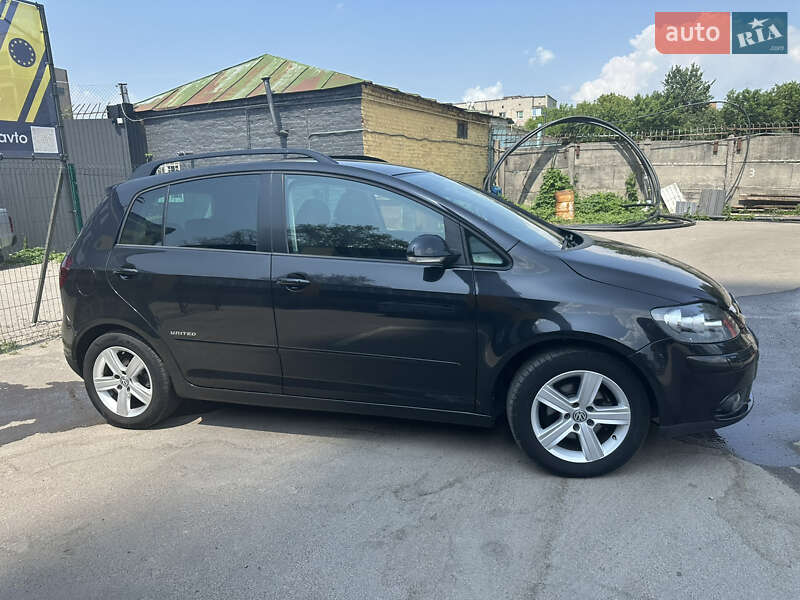 Хетчбек Volkswagen Golf Plus 2009 в Ніжині