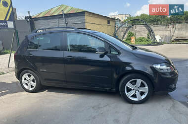 Хэтчбек Volkswagen Golf Plus 2009 в 