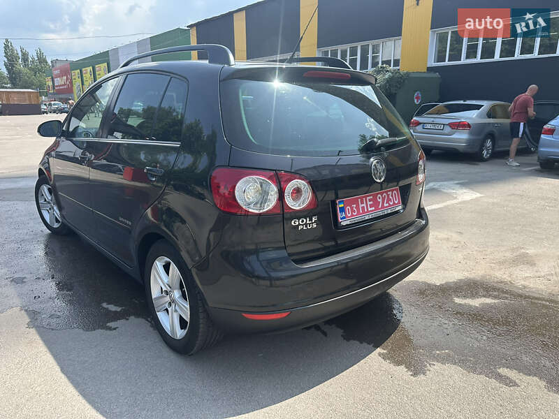 Хетчбек Volkswagen Golf Plus 2009 в Ніжині