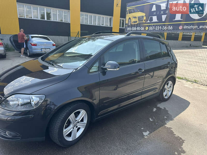 Хетчбек Volkswagen Golf Plus 2009 в Ніжині