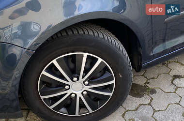 Хэтчбек Volkswagen Golf Plus 2005 в 
