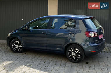 Хэтчбек Volkswagen Golf Plus 2005 в 