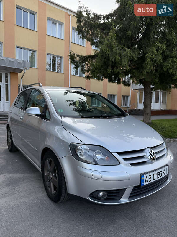 Хетчбек Volkswagen Golf Plus 2008 в Вінниці