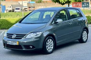 Хэтчбек Volkswagen Golf Plus 2007 в 