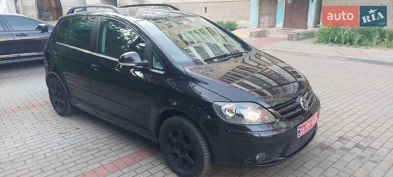 Хэтчбек Volkswagen Golf Plus 2009 в Луцке