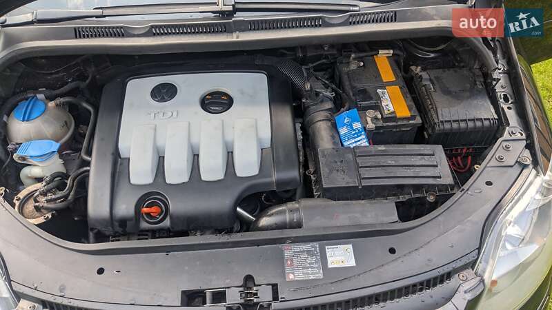 Хетчбек Volkswagen Golf Plus 2007 в Володимирці фото 3 Хетчбек Volkswagen Golf Plus 2007 в Володимирці