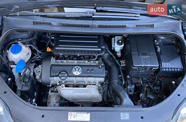 Хэтчбек Volkswagen Golf Plus 2010 в 