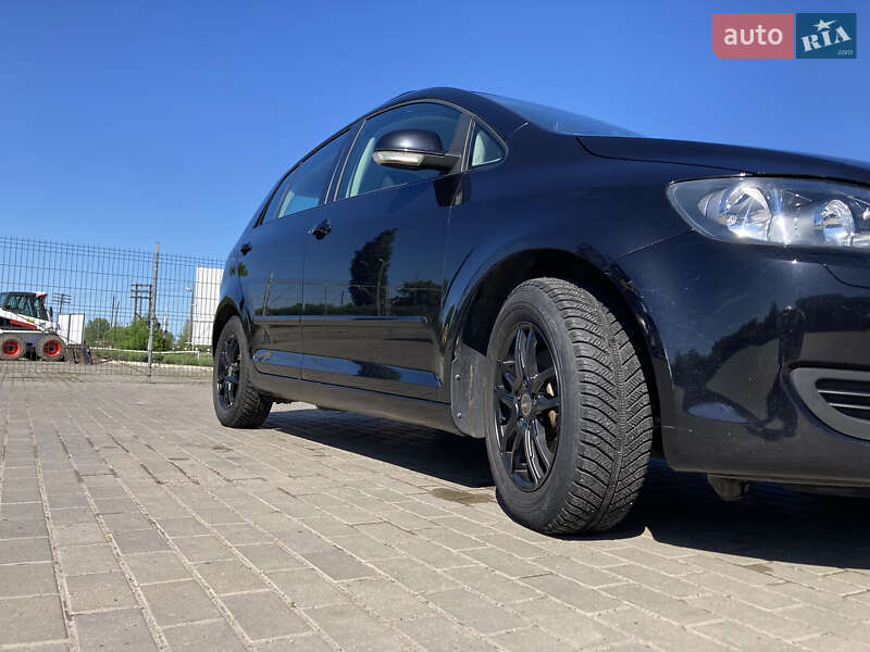 Хетчбек Volkswagen Golf Plus 2010 в Нововолинську