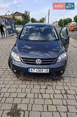 Хэтчбек Volkswagen Golf Plus 2007 в 