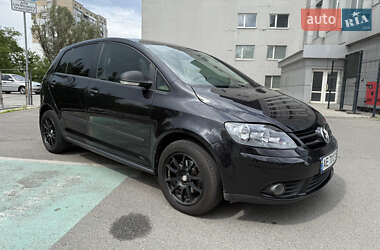 Хэтчбек Volkswagen Golf Plus 2008 в 