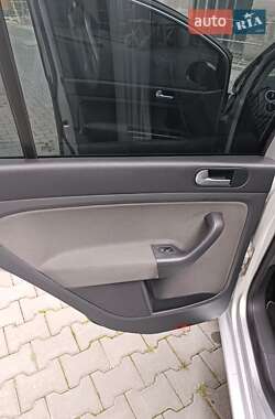 Хэтчбек Volkswagen Golf Plus 2008 в 