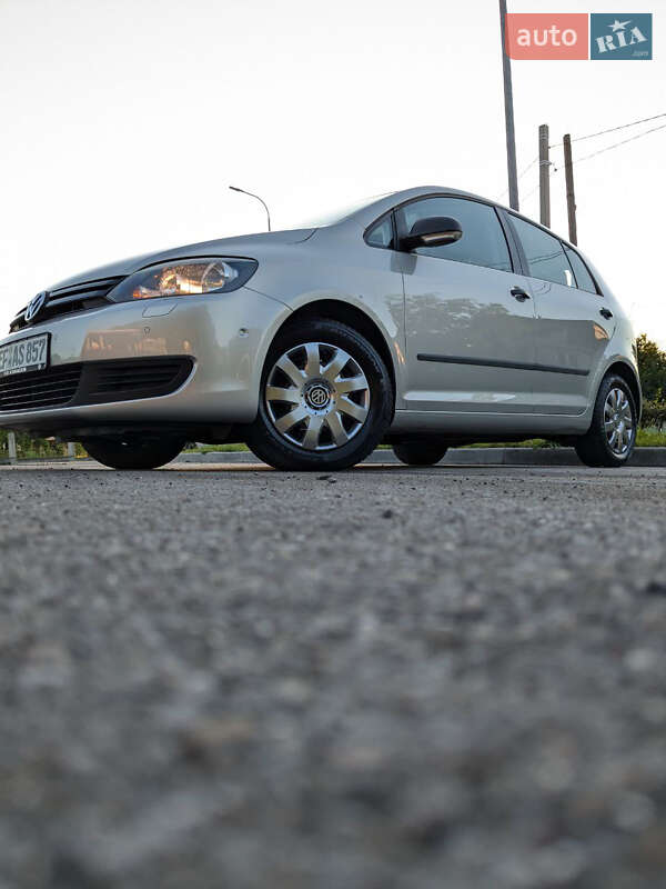 Хетчбек Volkswagen Golf Plus 2010 в Дрогобичі