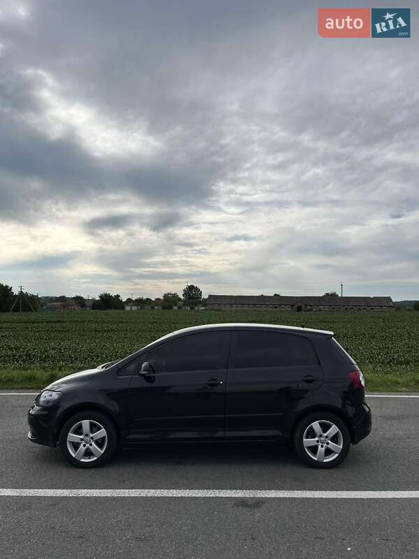 Хетчбек Volkswagen Golf Plus 2006 в Ромнах