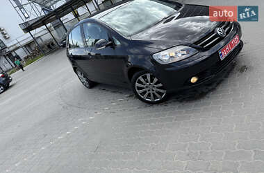 Хэтчбек Volkswagen Golf Plus 2006 в 