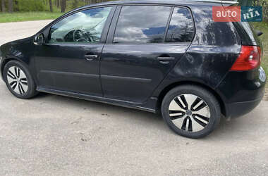 Хэтчбек Volkswagen Golf Plus 2006 в 