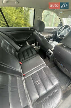 Хэтчбек Volkswagen Golf Plus 2006 в 