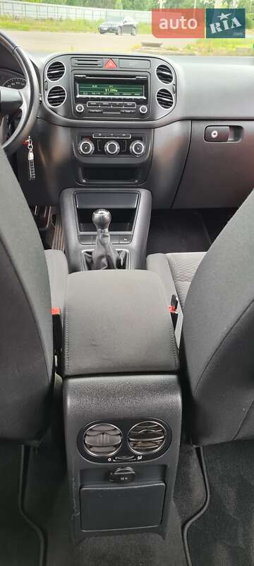 Хэтчбек Volkswagen Golf Plus 2010 в Черкассах фото 59 Хэтчбек Volkswagen Golf Plus 2010 в Черкассах