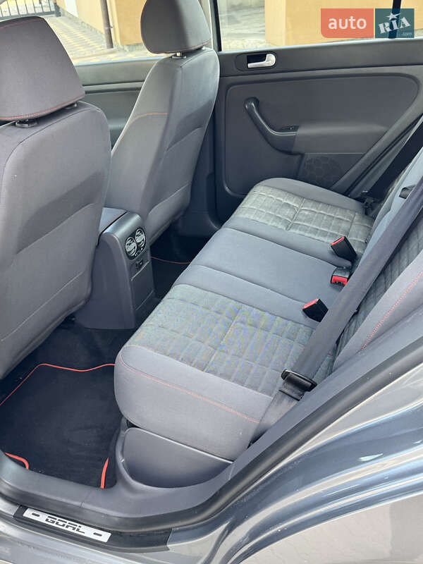 Хэтчбек Volkswagen Golf Plus 2008 в Великой Багачке