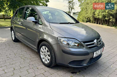 Хетчбек Volkswagen Golf Plus 2006 в Калуші