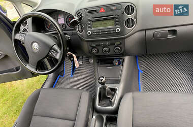 Хэтчбек Volkswagen Golf Plus 2006 в 