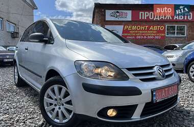Хэтчбек Volkswagen Golf Plus 2007 в Смеле