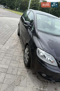 Хэтчбек Volkswagen Golf Plus 2006 в 