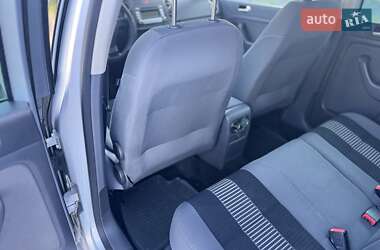 Хэтчбек Volkswagen Golf Plus 2008 в 